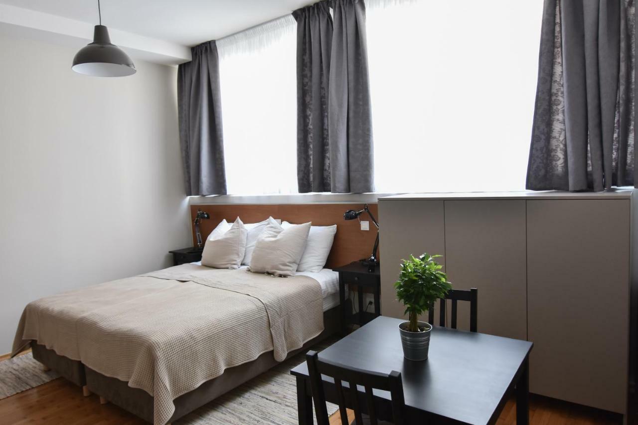 Karlo Main Square Apartments 1 Zagreb Extérieur photo